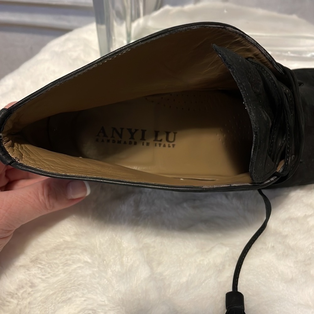 Nwot Anyi Liu Black Suede Tie Up Ankle Boots Size 8.5 - Picture 6 of 6